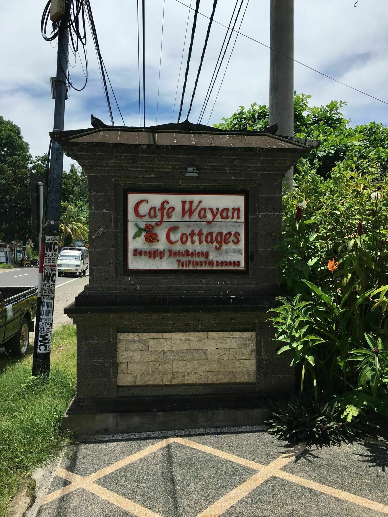 Cafe Wayan & Cottages Mangsit Exterior foto